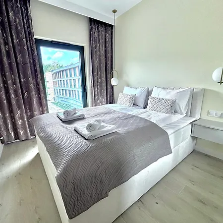 Apartment White Glove Vidok